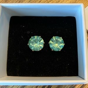 Fashion Jewelry Green and Gold studs MUST BUNDLE